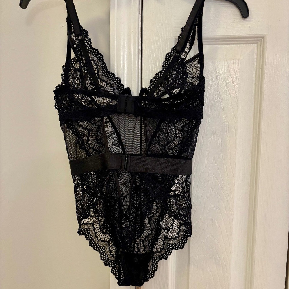Women’s Lingerie
